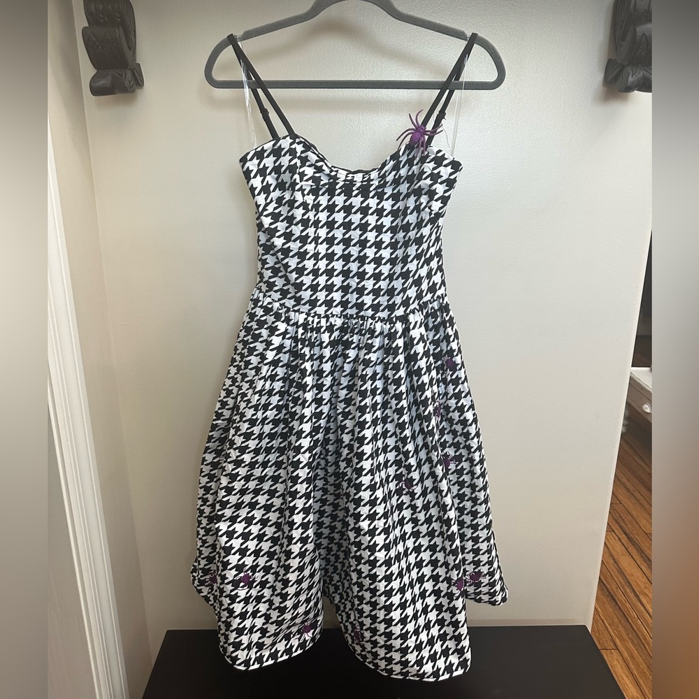 NWOT Unique Vintage Houndstooth Creepy Crawler Spider Darcy Dress Halloween Sz M - Picture 8 of 12